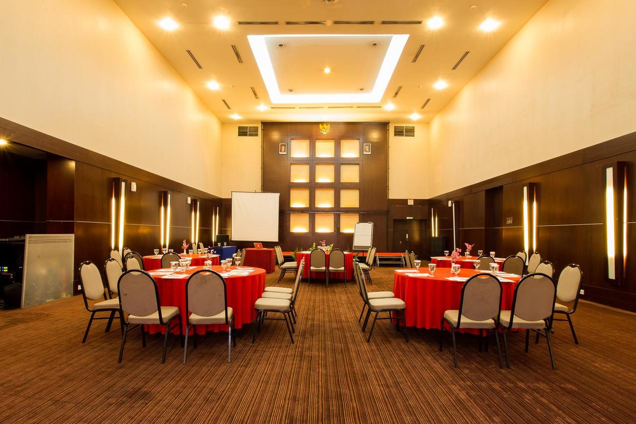 Hotel Horison Sagita Balikpapan Exterior foto